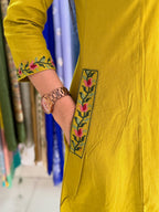 Women'musturd yellow Embroidered Kurta Pant Set with Floral printed Work