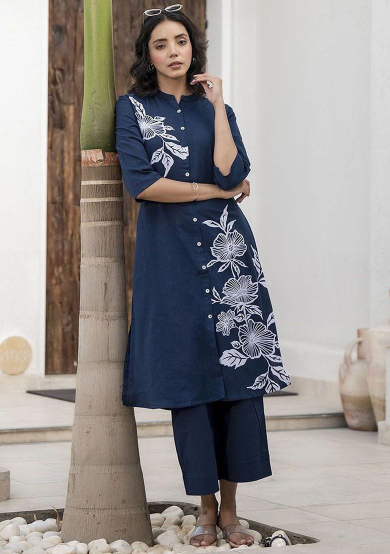 Women’s Navy Blue Floral Printed Straight Kurta with Palazzo Set |