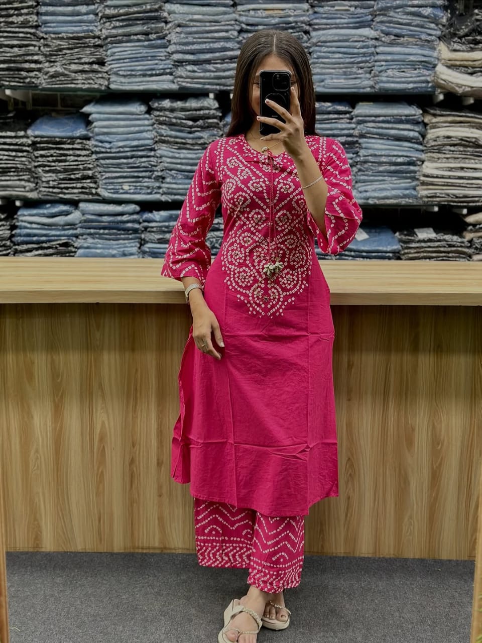 Women's Pink Bandhani Printed Kurta Pant with printed Dupatta Set
