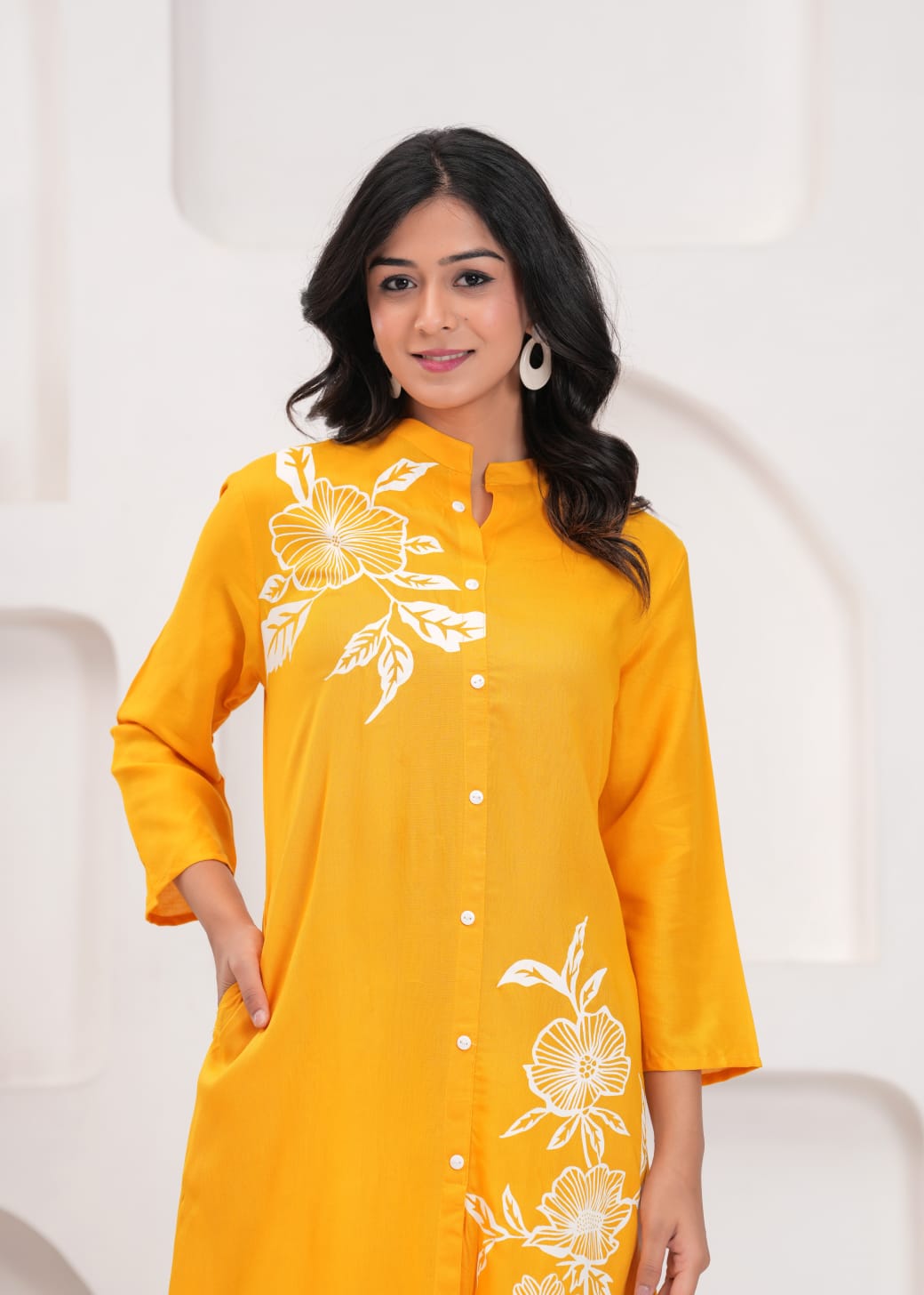 Women’s Mustard Yellow Floral Printed Kurta Pant Set