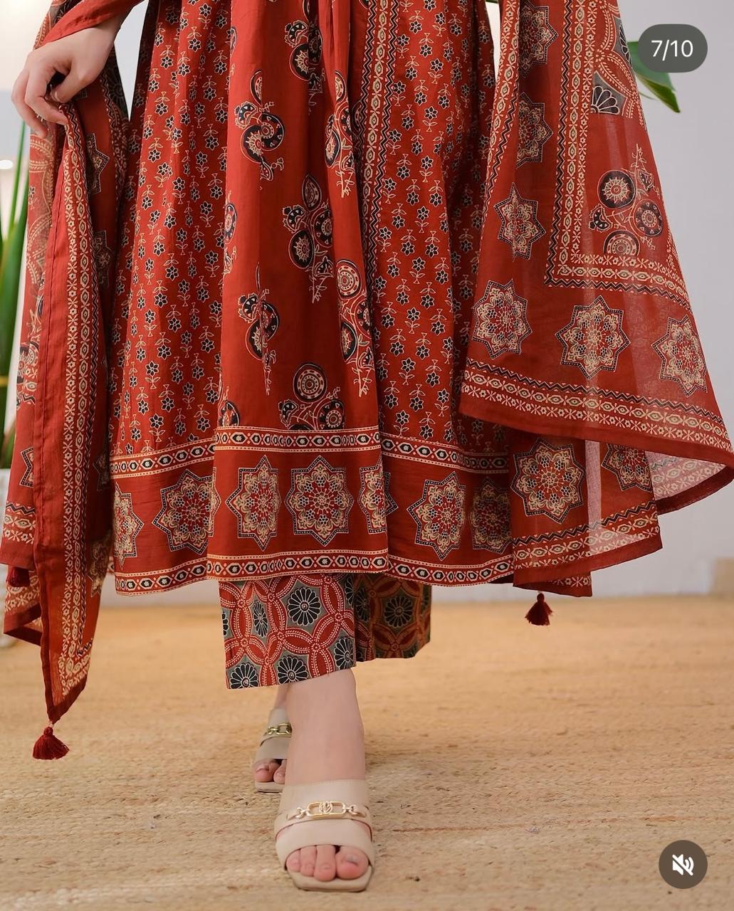 Women's Ethnic black rust Printed Kurta Pant Dupatta Set | Traditional Floral & Geometric Design | Anarkali Style Suit Set