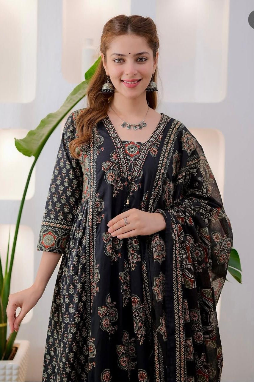 Women's Ethnic black rust Printed Kurta Pant Dupatta Set | Traditional Floral & Geometric Design | Anarkali Style Suit Set
