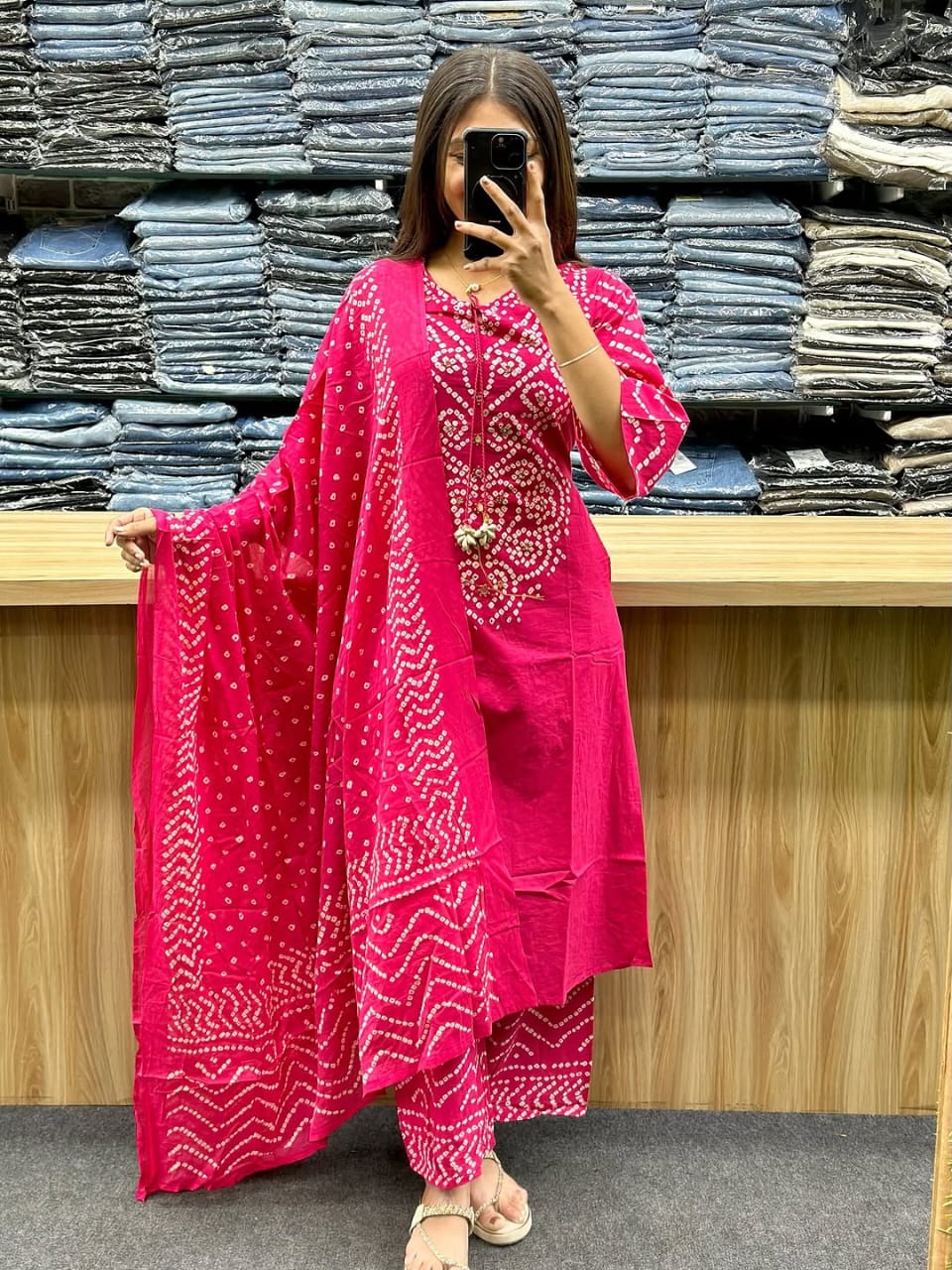 Women's Pink Bandhani Printed Kurta Pant with printed Dupatta Set