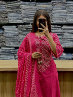 Women's Pink Bandhani Printed Kurta Pant with printed Dupatta Set