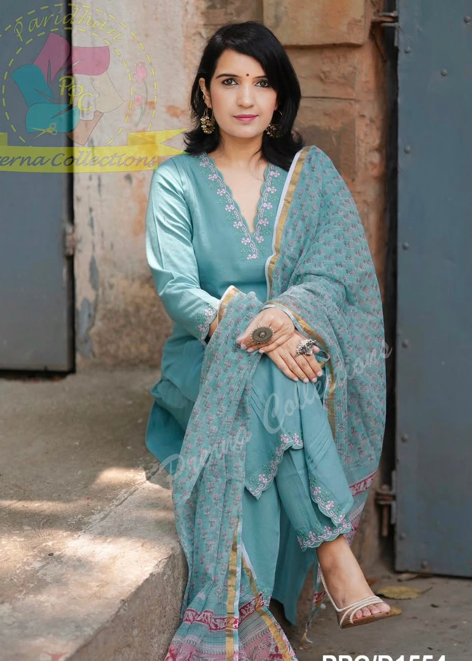 Women's Sky Blue Embroidered Kurta Pant Set with Printed Dupatta